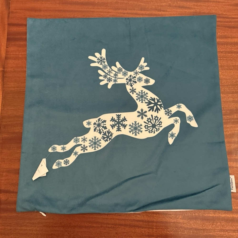 Deer Stag Elk Christmas Soft Plush Throw Pillow Cover Winter‎ Holiday Teal Cream